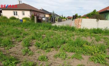 Prodej pozemku pro bydlení, 2175 m&sup2;, Dyjákovičky | RE/MAX Profi Reality Znojmo