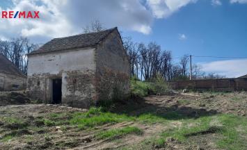 Prodej pozemku pro bydlení, 1842 m&sup2;, Práče | RE/MAX Profi Reality Znojmo