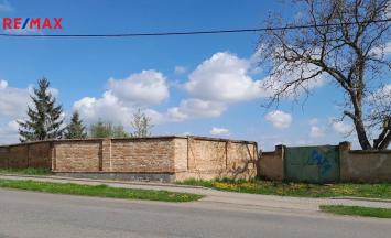 Prodej pozemku pro bydlení, 1842 m&sup2;, Práče | RE/MAX Profi Reality Znojmo