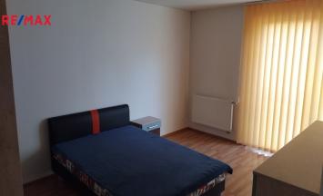 Pronájem bytu 3+kk, 90 m&sup2;, Znojmo | RE/MAX Profi Reality Znojmo