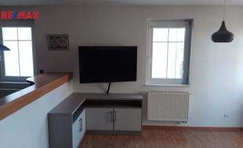 Pronájem bytu 3+kk, 90 m&sup2;, Znojmo | RE/MAX Profi Reality Znojmo