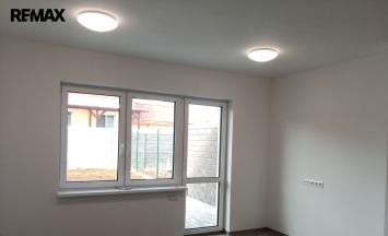 Pronájem rodinného domu, 68 m&sup2;, Suchohrdly | RE/MAX Profi Reality Znojmo