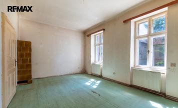 Prodej vícegeneračního domu, 212 m&sup2;, Tavíkovice | RE/MAX Profi Reality Znojmo