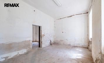Prodej vícegeneračního domu, 212 m&sup2;, Tavíkovice | RE/MAX Profi Reality Znojmo