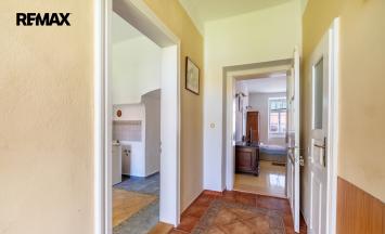 Prodej apartmánu, 1100 m&sup2;, Lesná | RE/MAX Profi Reality Znojmo