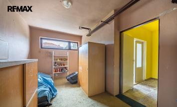 Prodej vícegeneračního domu, 200 m&sup2;, Korolupy | RE/MAX Profi Reality Znojmo