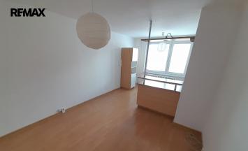 Pronájem bytu 2+kk, 47 m&sup2;, Znojmo | RE/MAX Profi Reality Znojmo