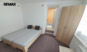 Pronájem bytu 1+1, 32 m&sup2;, Znojmo | RE/MAX Profi Reality Znojmo