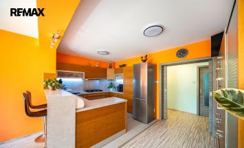 Prodej vícegeneračního domu, 220 m&sup2;, Krhovice | RE/MAX Profi Reality Znojmo