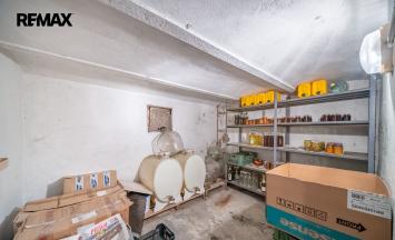 Prodej vícegeneračního domu, 220 m&sup2;, Krhovice | RE/MAX Profi Reality Znojmo