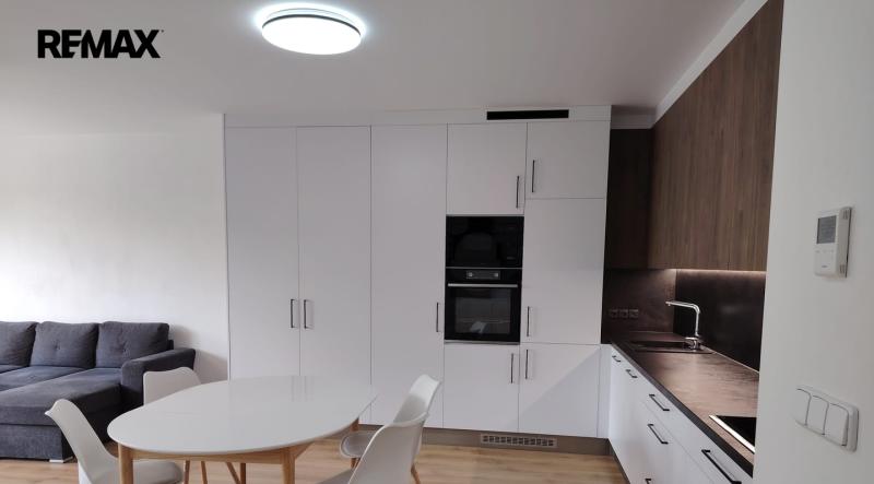 Pronájem bytu 1+kk, 48 m&sup2;, Znojmo | RE/MAX Profi Reality Znojmo
